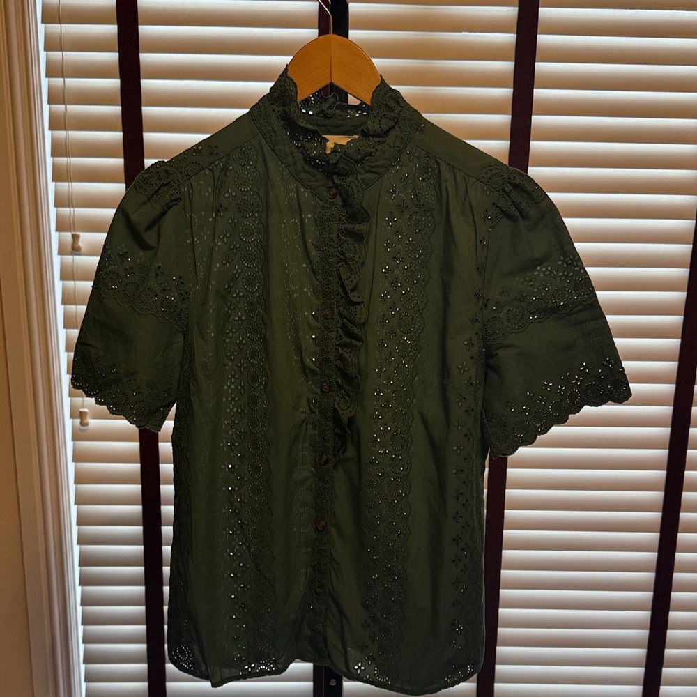 Sézane Green Eyelet Blouse -Size 40-Measures as Small